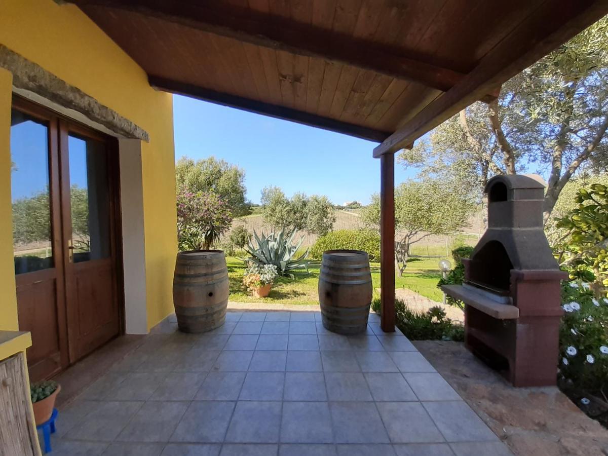 Campesi Casale Tra Le Vigne Farm stay Aglientu
