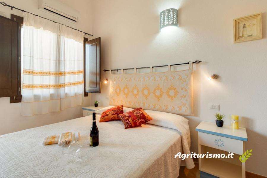 Campesi Casale Tra Le Vigne Farm stay Aglientu