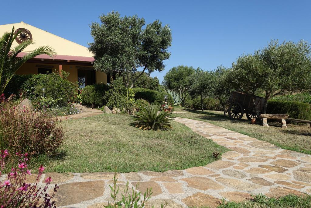 Campesi Casale Tra Le Vigne Agroturismo *